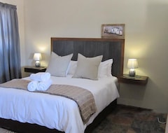 Hotel Votadini Lodge (Hekpoort, Sudáfrica)