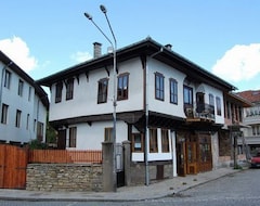 Khách sạn Kazasov house (Tryavna, Bun-ga-ri)