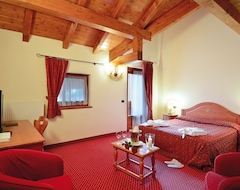 Khách sạn Gaarten Hotel Benessere e Spa (Gallio, Ý)