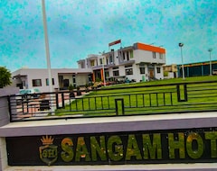 Resort Sangam Hotel Marriage Garden & Restaurant Bar (Jhunjhunu, Ấn Độ)