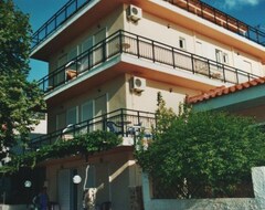 Hotelli Poros House (Poros, Kreikka)