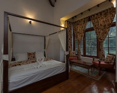 Khách sạn Saffronstays Milton Abbott Estate (Udhagamandalam, Ấn Độ)
