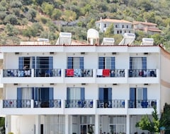 Khách sạn Hotel Blue Sea (Tiros, Brazil)