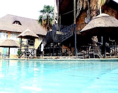 Khách sạn The Big Five Lodge (Gaborone, Botswana)