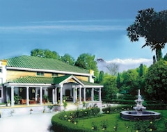 Hotel WelcomHeritage Taragarh Palace (Palampur, India)