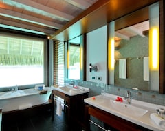 Intercontinental Bora Bora Resort And Thalasso Spa, An Ihg Hotel (Bora Bora, French Polynesia)