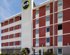 B&B Hotel Valenciennes (Valenciennes, France)