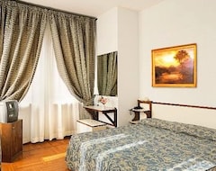 Khách sạn Hotel Il Castello (Assisi, Ý)