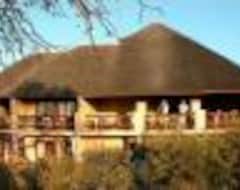 Otel Bushwise Safari Lodge (Komatipoort, Güney Afrika)