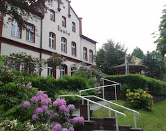 Khách sạn Hotel - Pension Vesta (Bad Elster, Đức)