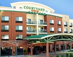 Khách sạn Courtyard Los Angeles Burbank Airport (Burbank, Hoa Kỳ)