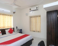OYO 18301 Hotel A-one (Alwar, Hindistan)