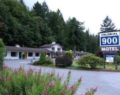 Colonial 900 Motel (Hope, Canada)