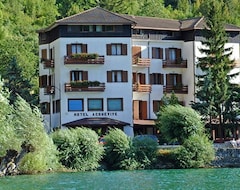 Khách sạn Hotel Acquevive (Scanno, Ý)