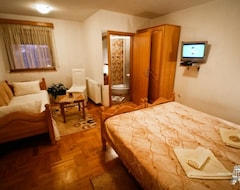 Hotelli Kod Ribiča (Jasenovac, Kroatia)