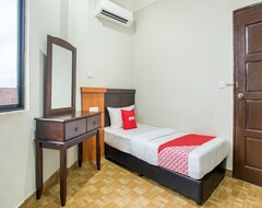 Khách sạn OYO 89712 Grand Inn (Semporna, Malaysia)