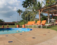 Khách sạn Entrepalmas (Pereira, Colombia)