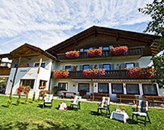 Hotel Pension Volgger (Rodeneck, Italy)