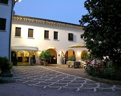 Khách sạn Hotel Prata Verde (Prata di Pordenone, Ý)