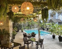 Khách sạn Hotel Halo (Mabalacat, Philippines)