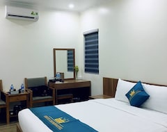 Hotel White Crown (Hải Phòng, Vietnam)