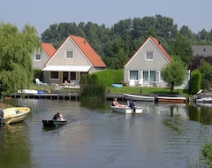 Khách sạn Bungalowpark De Vlietlanden (Wervershoof, Hà Lan)