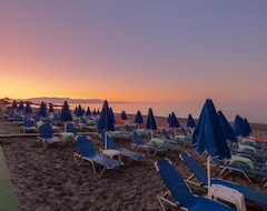 Khách sạn Erato Beach Hotel (Platanias, Hy Lạp)