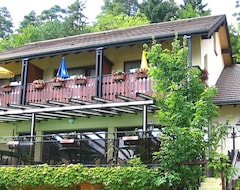 Khách sạn Le Freudeneck (Wangenbourg Engenthal, Pháp)