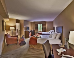 Khách sạn DoubleTree Resort by Hilton Lancaster (Lancaster, Hoa Kỳ)