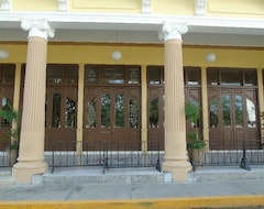 Otel E Central Villa Clara (Santa Clara, Küba)