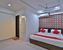 Khách sạn OYO 41759 Hotel Acropole Inn (Ahmedabad, Ấn Độ)