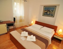 Hotel Villa Ivanka (Trogir, Croatia)