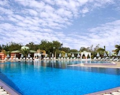 Hotel Les Amaryllis (Saly, Senegal)