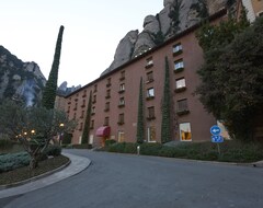 Khách sạn Hotel Abat Cisneros (Monistrol de Montserrat, Tây Ban Nha)