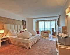 Khách sạn Hotel Laurin (Selva in Val Gardena, Ý)