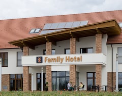 Family Hotel Balástya (Balástya, Hungary)