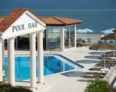 Apart Otel Hotel Caretta Beach (Gerani, Yunanistan)