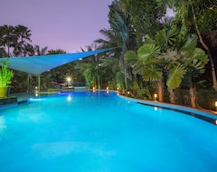 Hotel Oasis At Palm Cove (Palm Cove, Australija)