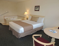 Hotel Capt. Thomsons Resort (Alexandria Bay, Sjedinjene Američke Države)