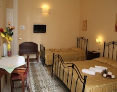 Otel A Casa Di Anna (Palermo, İtalya)