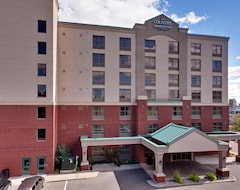 Otel Country Inn & Suites by Radisson, Niagara Falls, ON (Niyagara Şelalesi, Kanada)