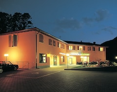 Khách sạn Il Castagno (Mugena, Thụy Sỹ)