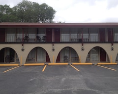 Motel Executive Inn Goliad (Goliad, Hoa Kỳ)