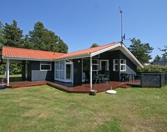 Toàn bộ căn nhà/căn hộ Three-bedroom Holiday Home In Hals (Højer, Đan Mạch)
