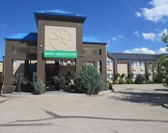 Otel Rocky Inn Express (Rocky Mountain House, Kanada)