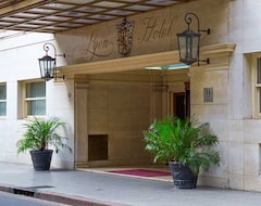 Hotel Lyon (Buenos Aires, Argentina)