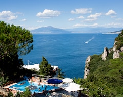 Pansiyon Suite Villa Carolina (Capri, İtalya)