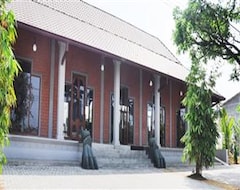 Hotel Mahanuge (Polonnaruwa, Sirilanka)
