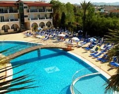 Majestic SPA Hotel (Laganas, Yunanistan)