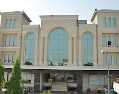 Hotel Una Smart Radiant Plaza (Ludhiana, Indija)